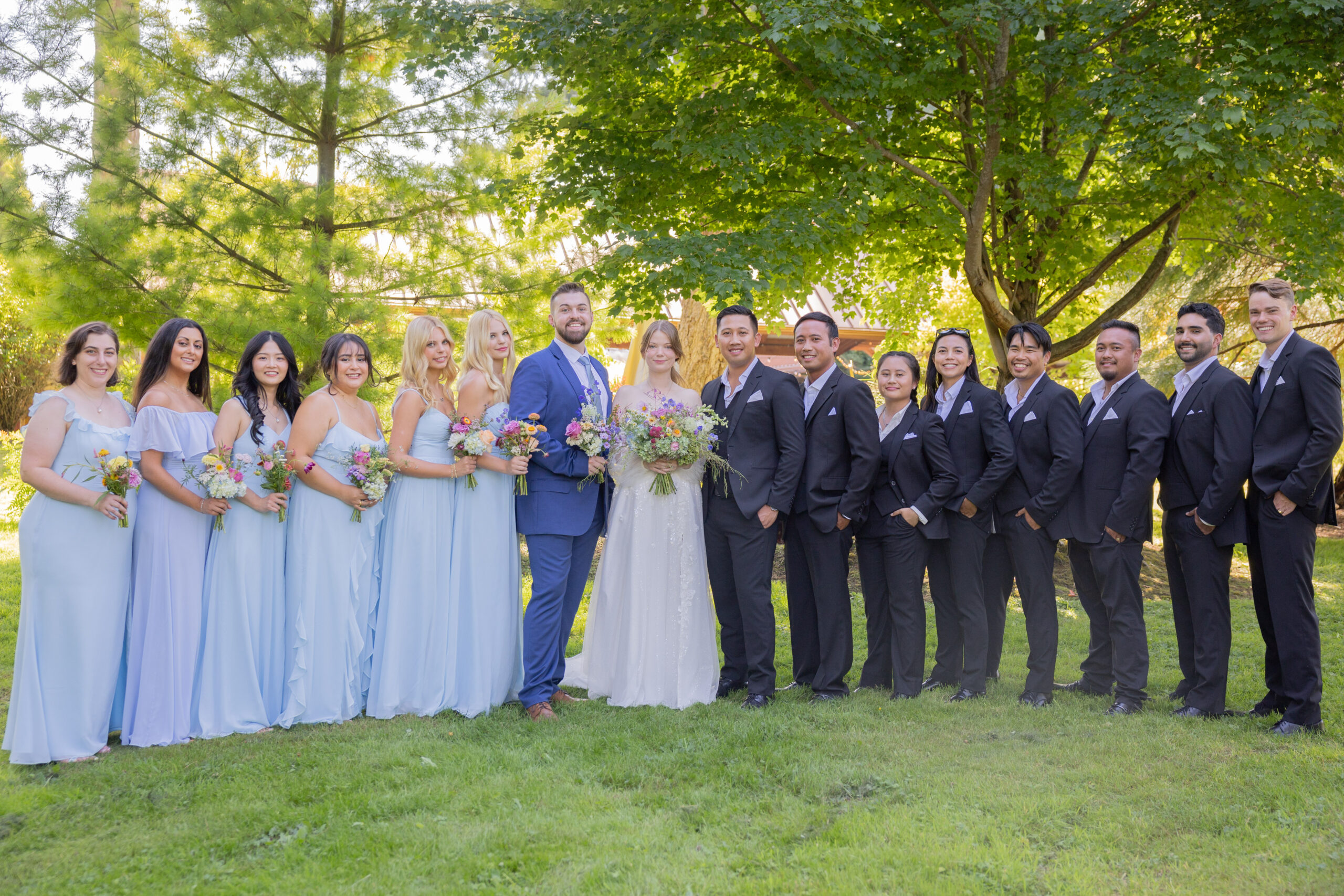 washington-outdoor-wedding-bridal-party