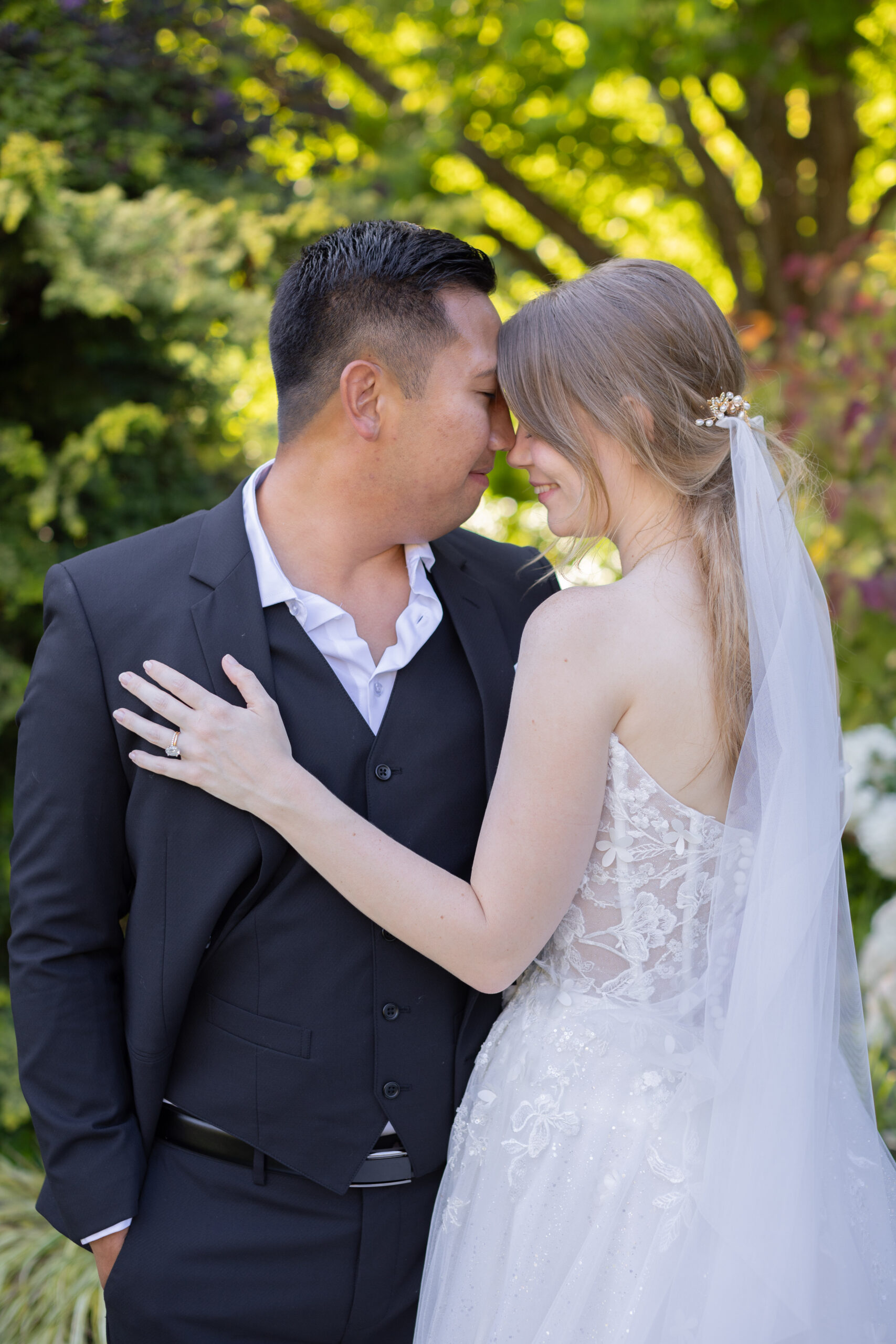 outdoor-garden-wedding-photographer