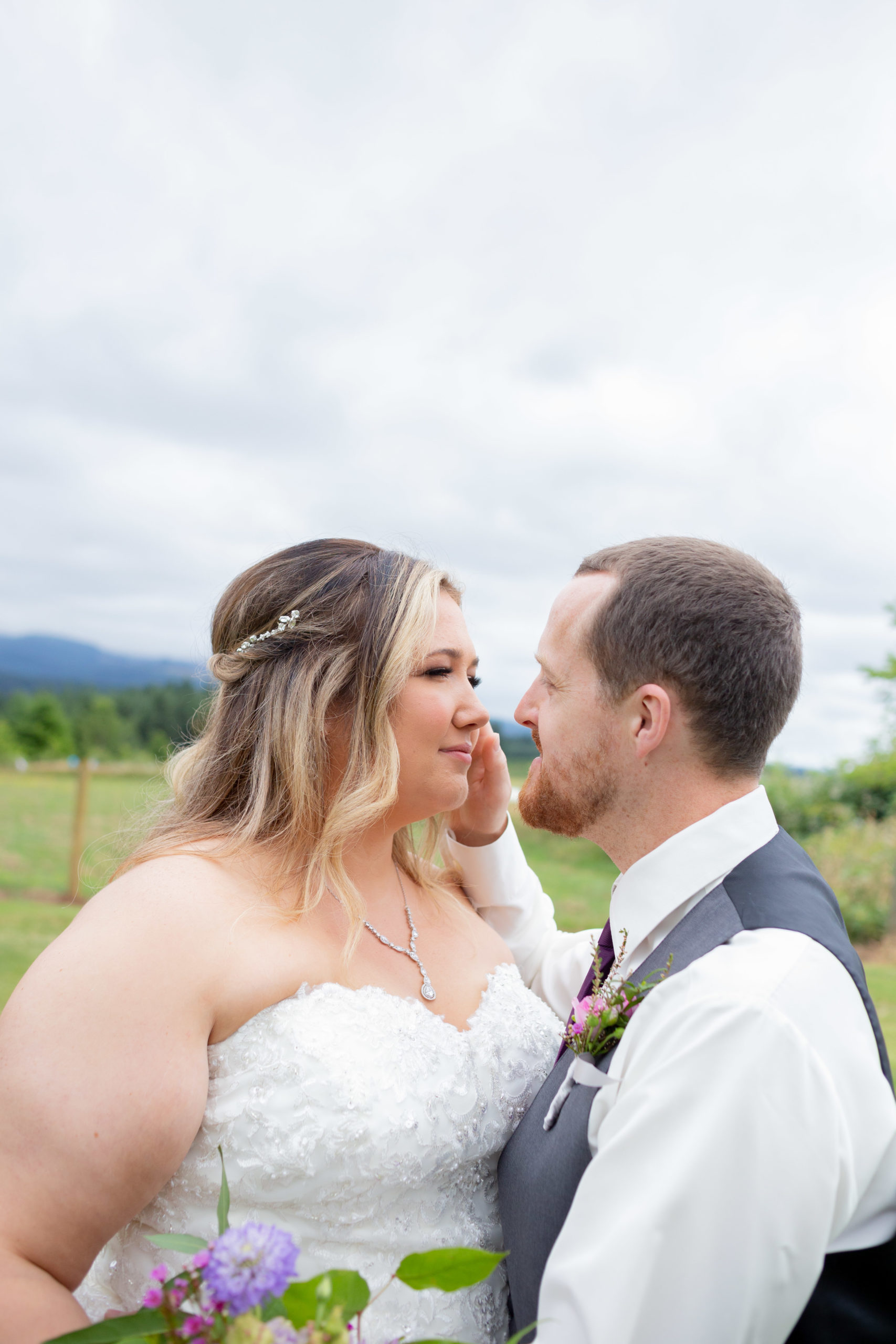 estacada oregon bride and groom