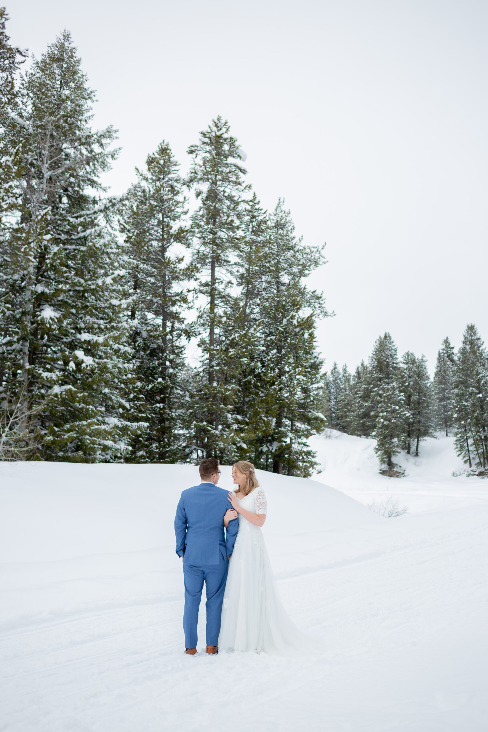 snowy-mountain-bridals