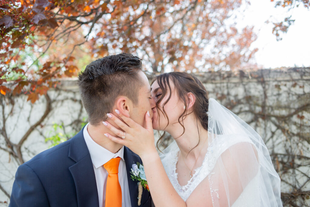 bride-and-groom-kissing