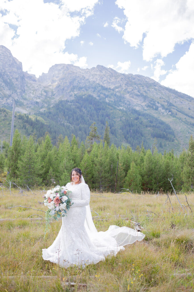bride-in-the-tetons