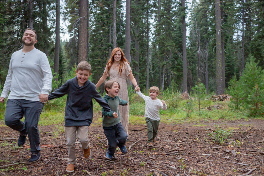 oregon-forest-family-session